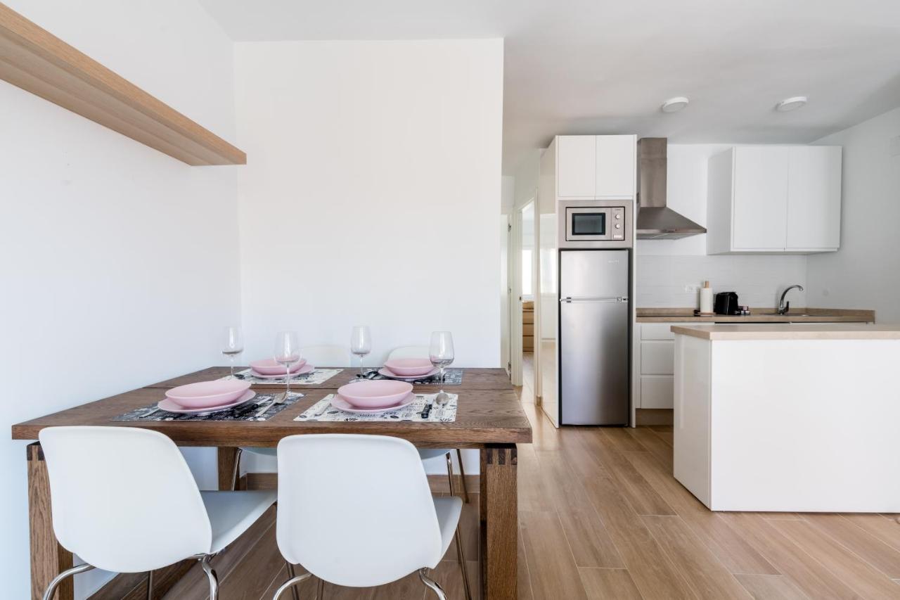 Holi-Rent Pureza Apartment Seville Ngoại thất bức ảnh