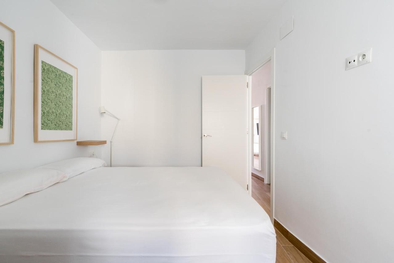 Holi-Rent Pureza Apartment Seville Ngoại thất bức ảnh