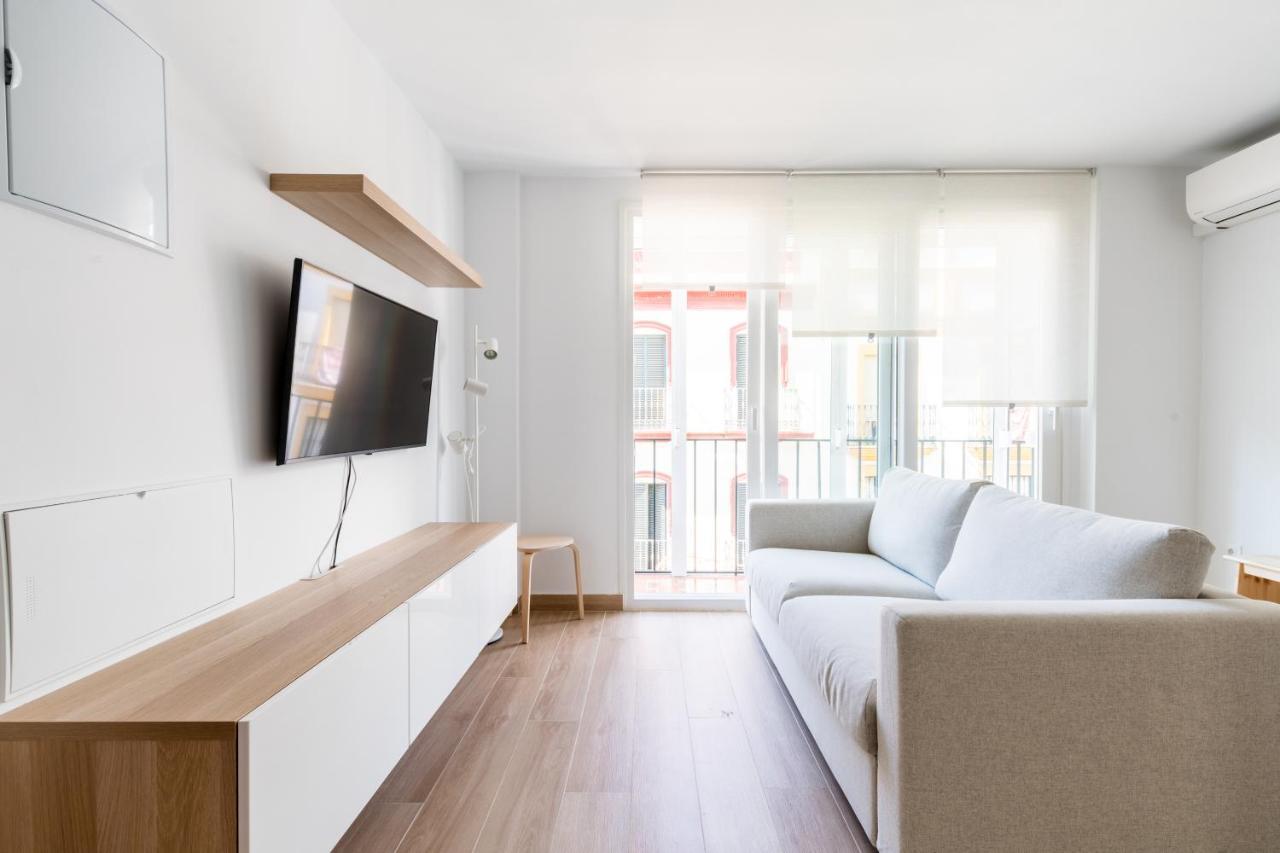 Holi-Rent Pureza Apartment Seville Ngoại thất bức ảnh